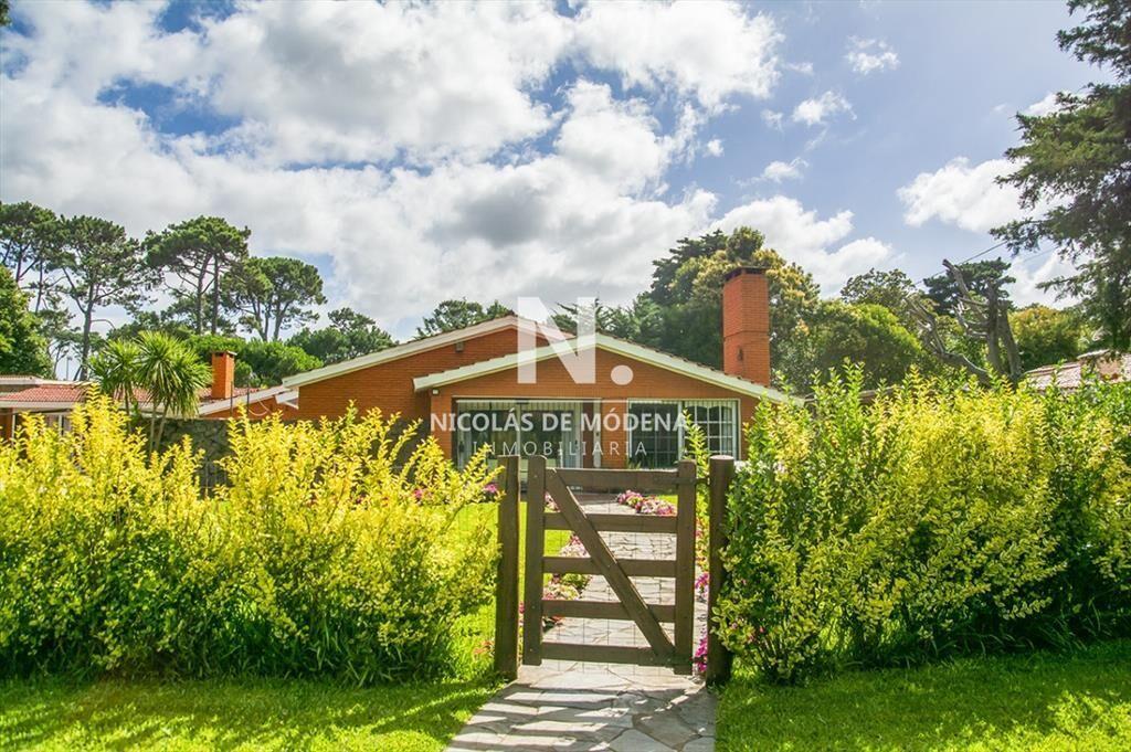 En venta casa de 3 dormitorios en Punta del Este