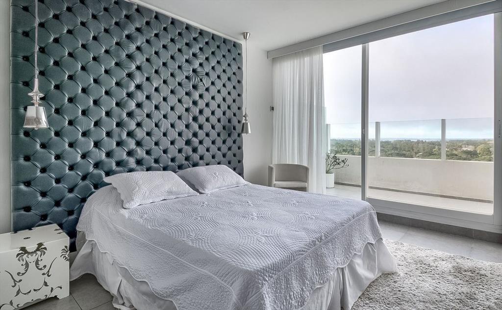DEPARTAMENTO PENTHOUSE EN VENTA YOO PUNTA DEL ESTE