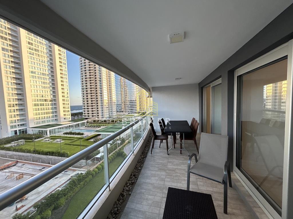 Venta de apartamento dos dormitorios con vista al
