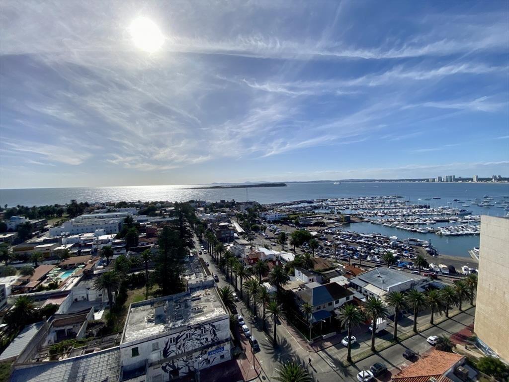 APARTAMENTO EN VENTA 3 DORMITORIOS 2 BAÑOS EN