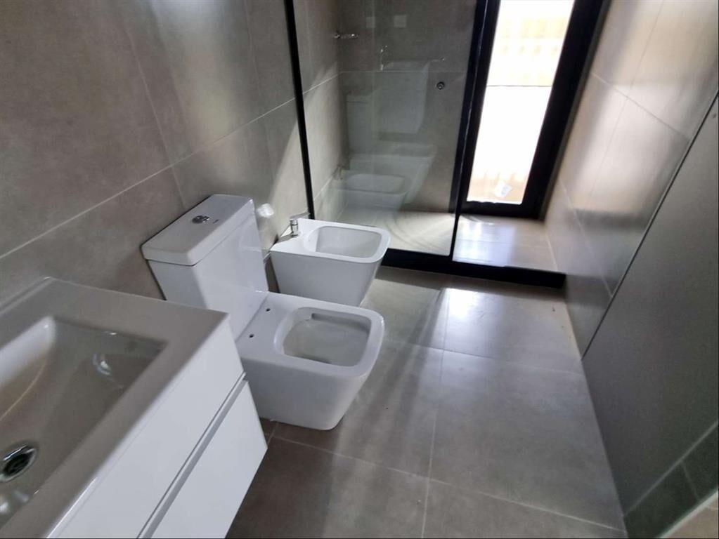 Apartamento  Brits Carrasco 2 dormitorios