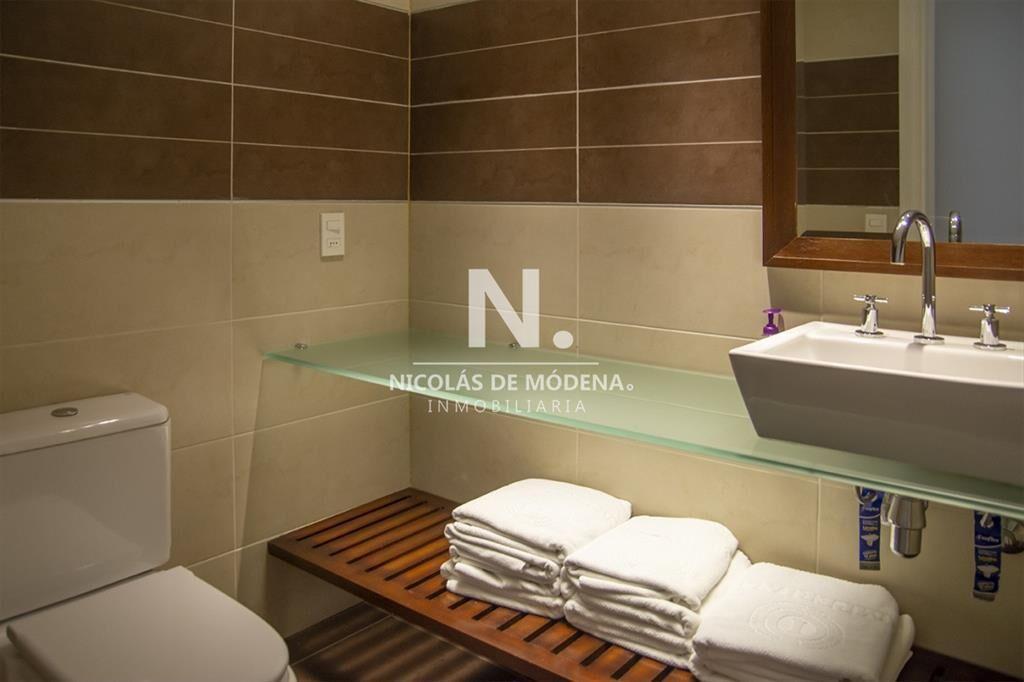 Departamento de 3 dormitorios en suite en venta I