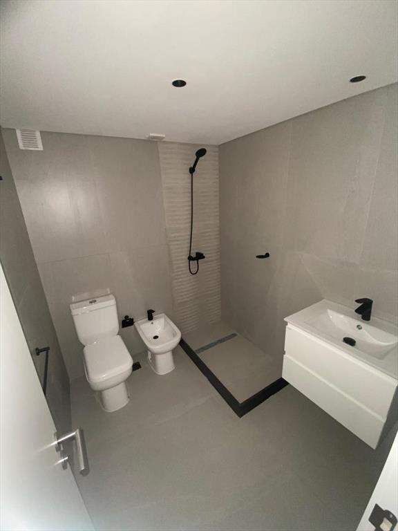 Venta apartamento monoambiente con amplia terraza. Excelent
