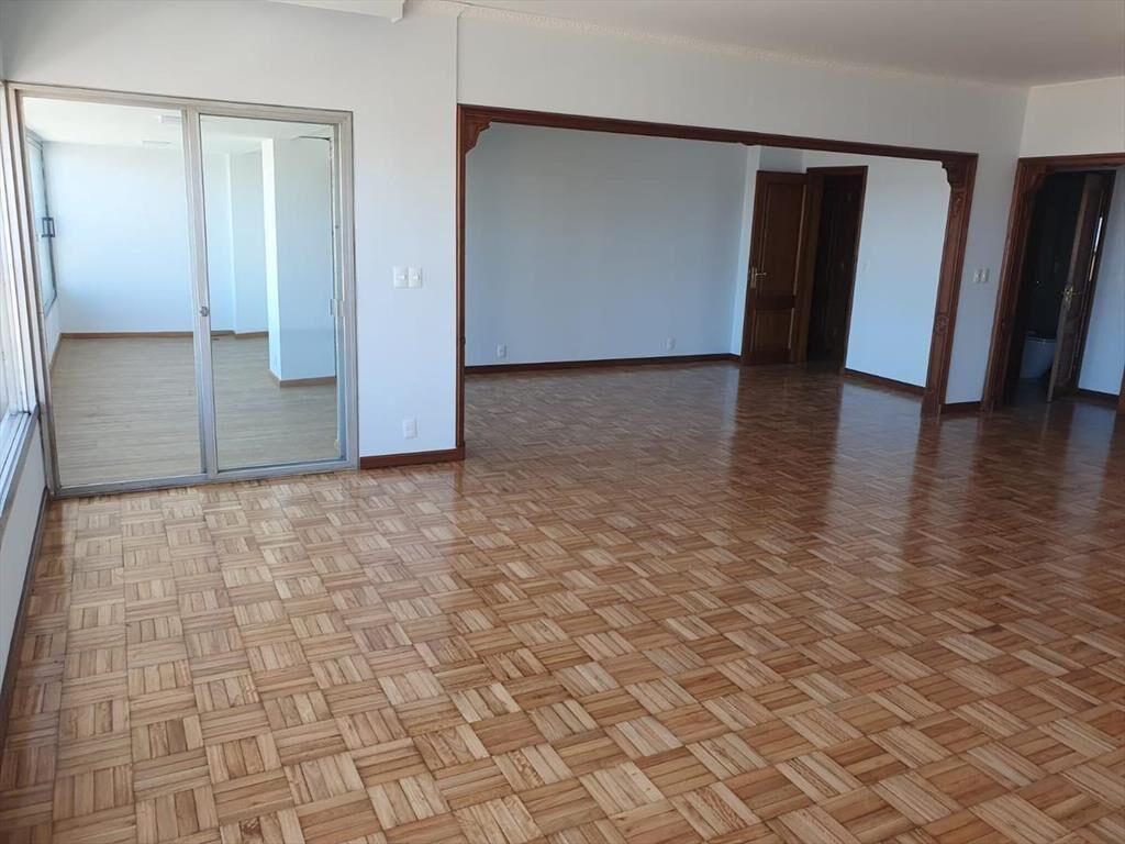 Rambla Republica del Perú esq Buxareo, 193 m2 , gge x2 , re