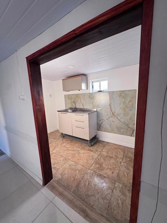 Alquiler Casa 1 dormitorio remodelada con patio en Maroñas