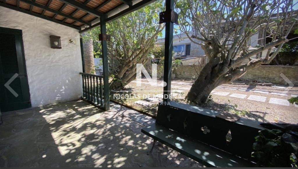 En venta casa de 4 dormitorios en PenÃ­nsula, del