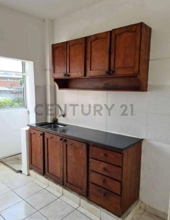 Apartamento de 4 dormitorios. Sobre 8 de octubre. Curva d...
