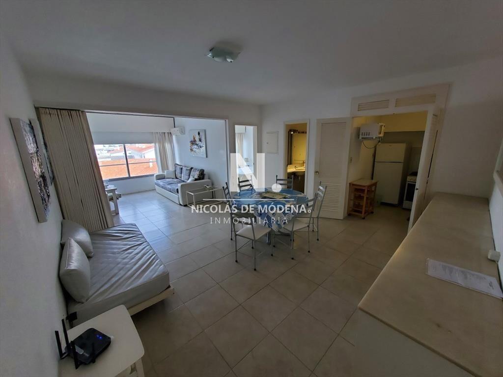 Venta de apartamento de 1 dormitorio en