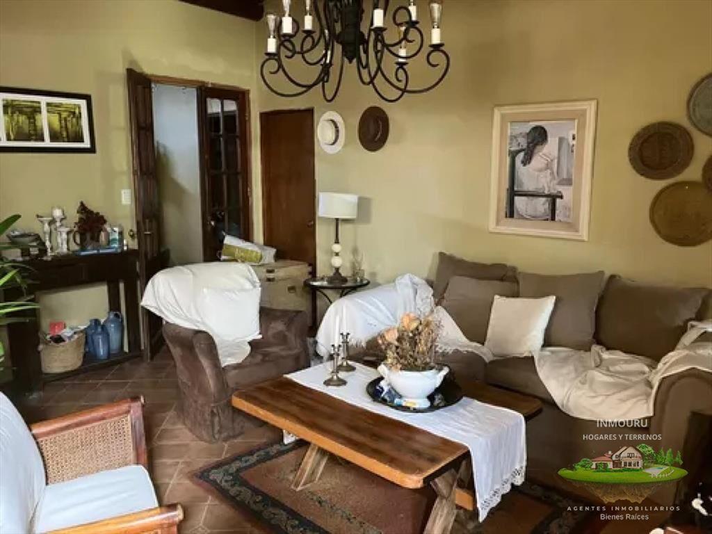 Venta de casa amplia en Minas