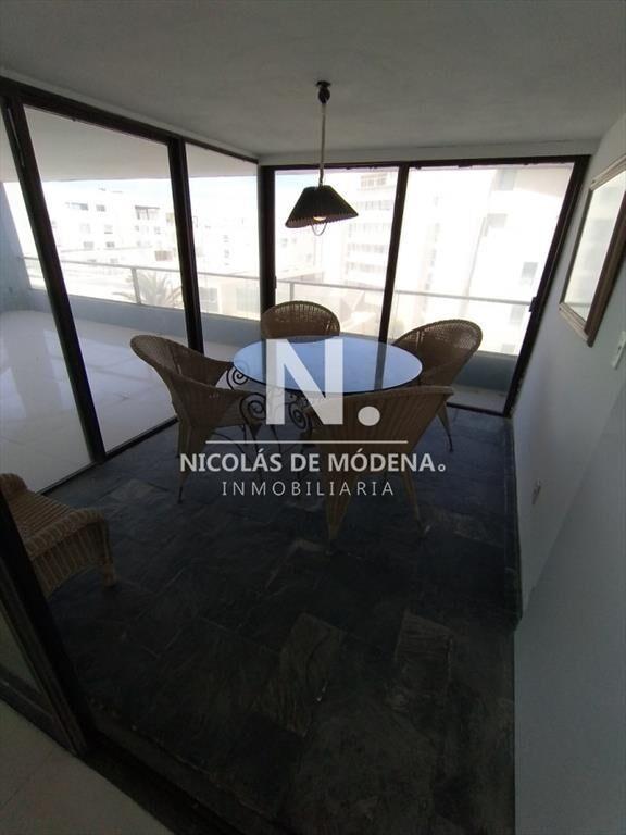 apartamento con vista a playa brava zona de