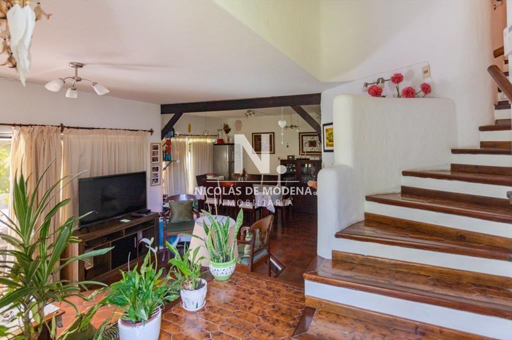 En venta casa de 3 habitaciones en Solanas, Punta