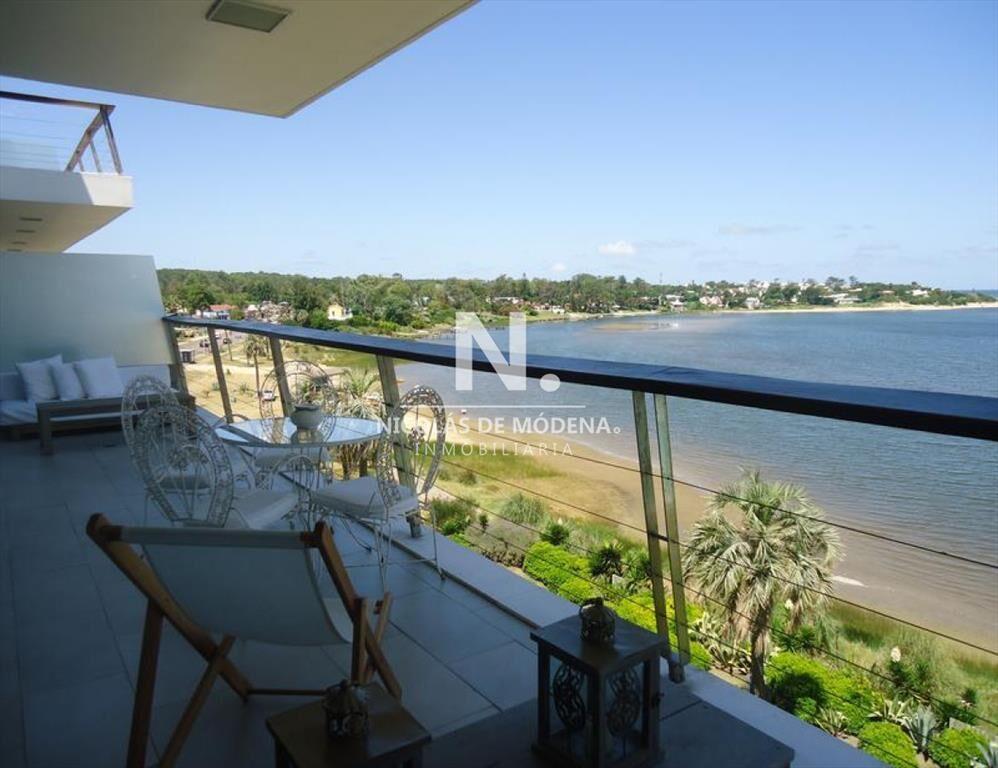 Apartamento en La Barra - Delamar Sobre el Mar de 3 dormito