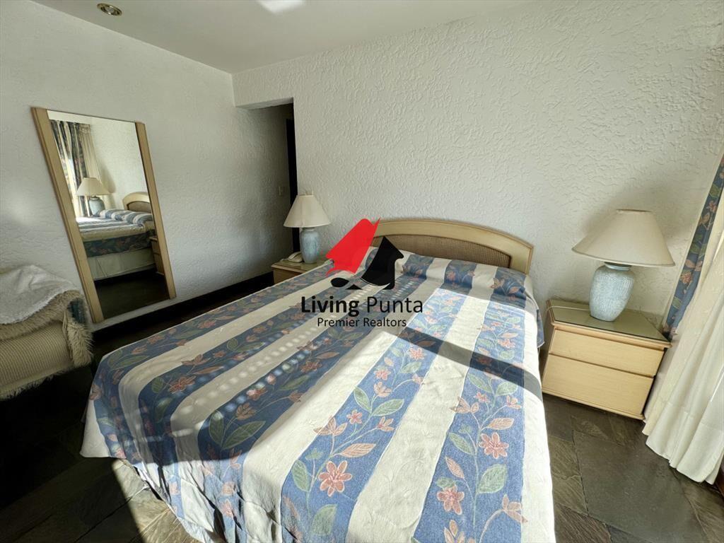 Increible unidad en venta en primera línea