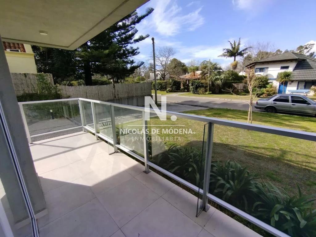 Impecable departamento de 2 dormitorios a