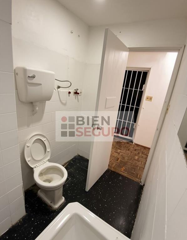 Amplia oficina en alquiler en excelente ubicación en el Cen
