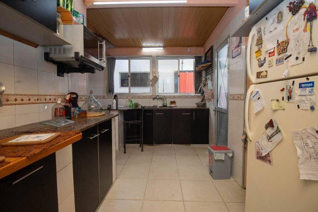 Venta Casa + 4 Apartamentos San Luis