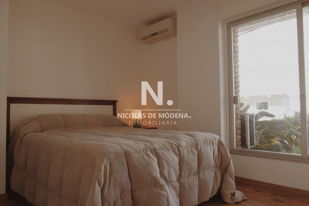 Apartamento de 1 dormitorio en Edificio Costa ,
