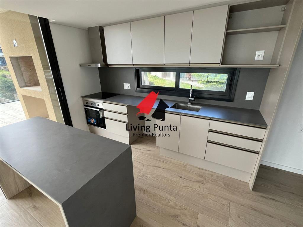 Departamento de 2 dormitorios con 2 baños en venta, gran t