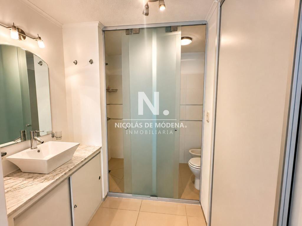 Moderno apartamento en Aidy Grill, Punta del