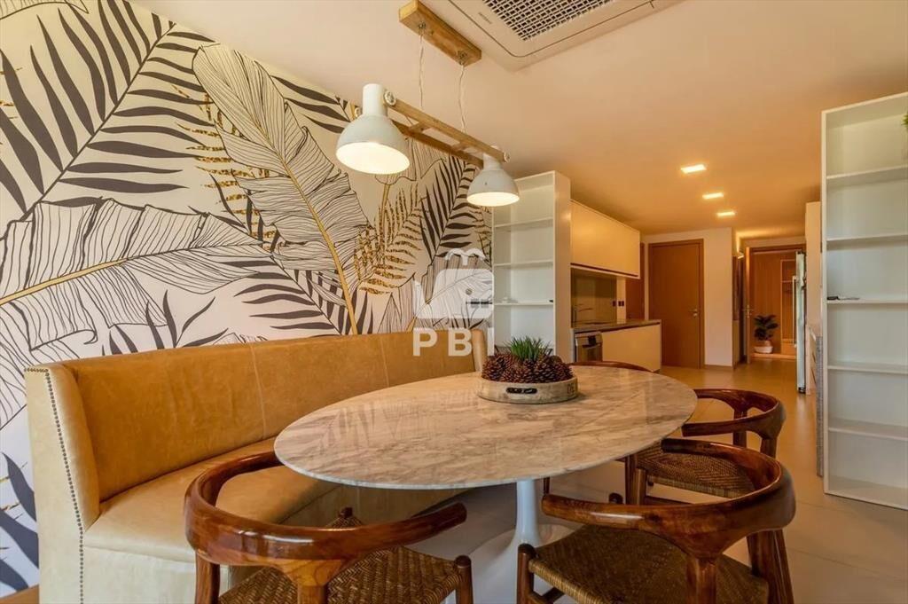 Venta apartamento 3 dormitorios con piscina Playa