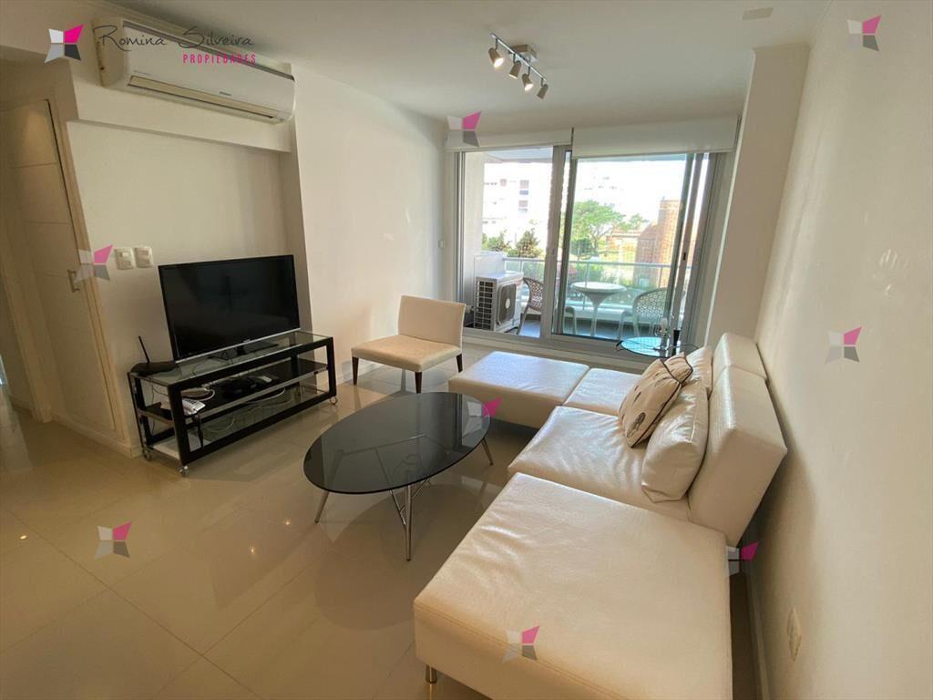 Apartamento en Venta y Alquiler, Brava, Punta del