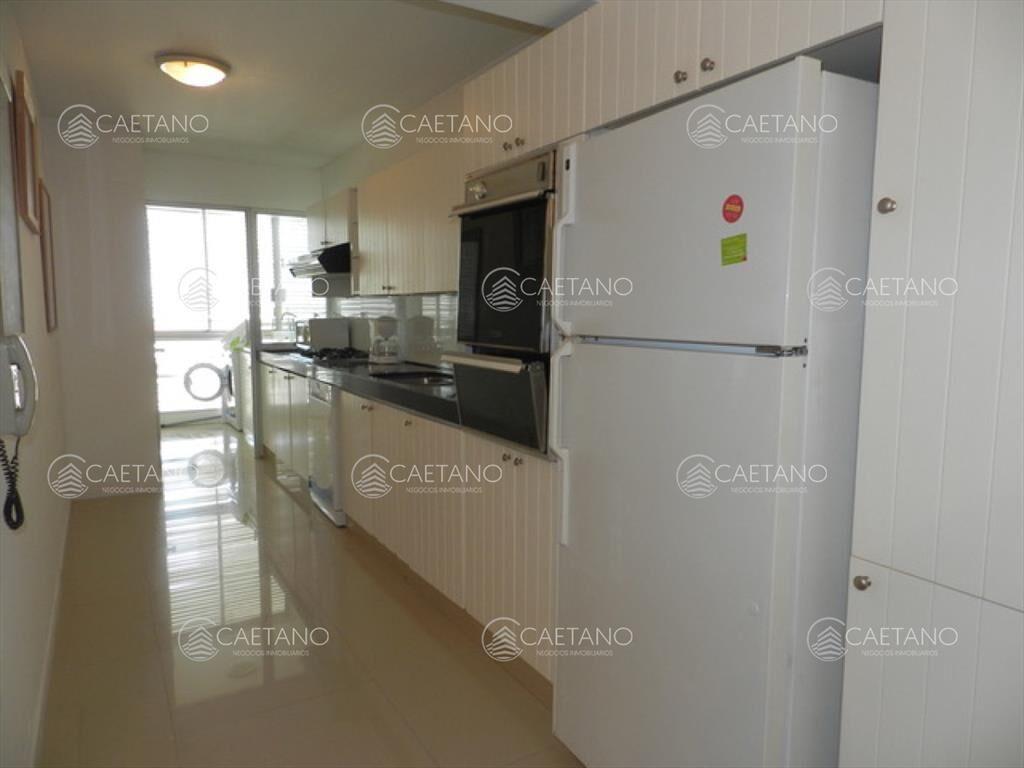 Apartamento en Mansa 3 dormitorios 3 baños con