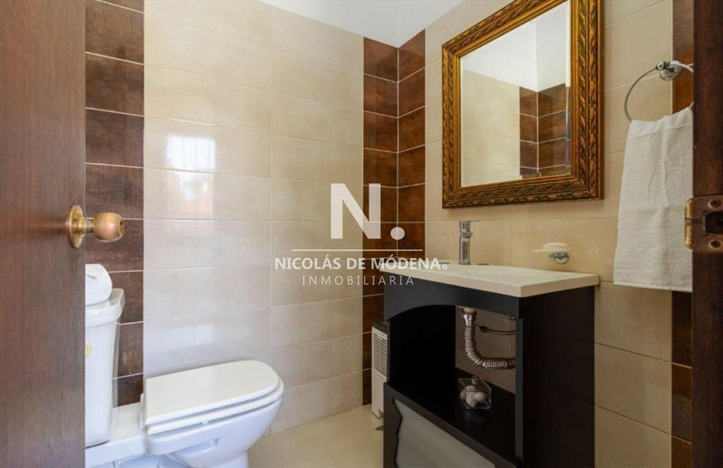 En venta chalet en Marly - Punta del Este de 4