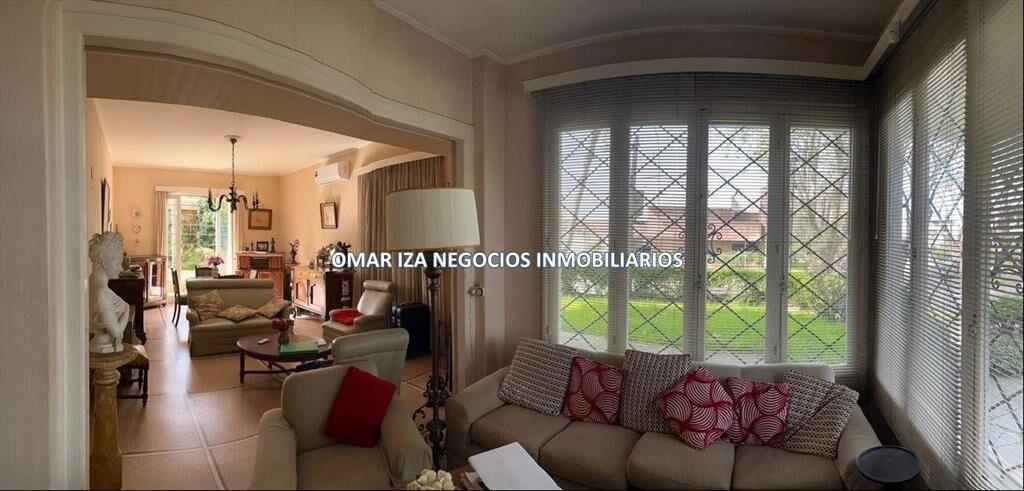 VENTA DE EXCELENTE CASA EN PADRON UNICO, MALVIN, 4 DORMITOR