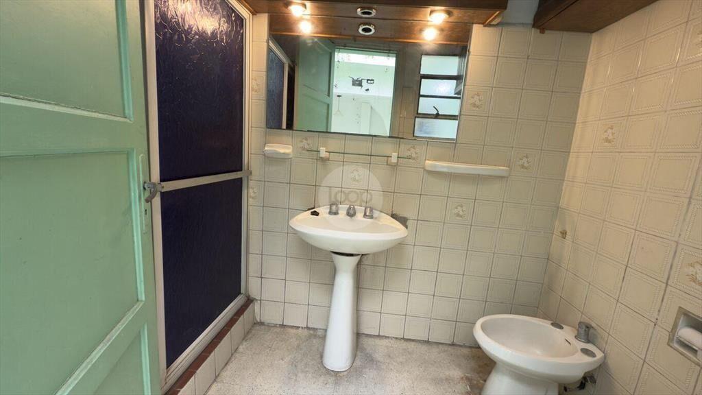 Venta Casa padrón único en Pocitos con garage y gran potenc