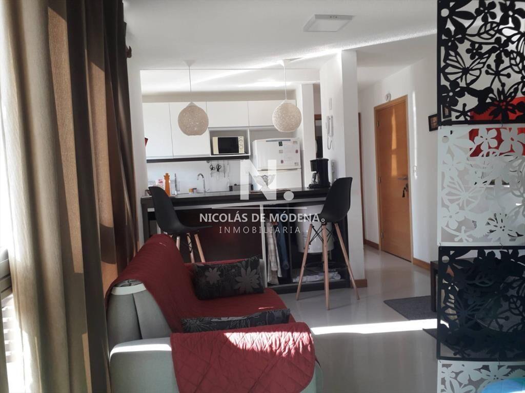 apartamento en alquiler en Aidy Grill a 2 cuadras del mar