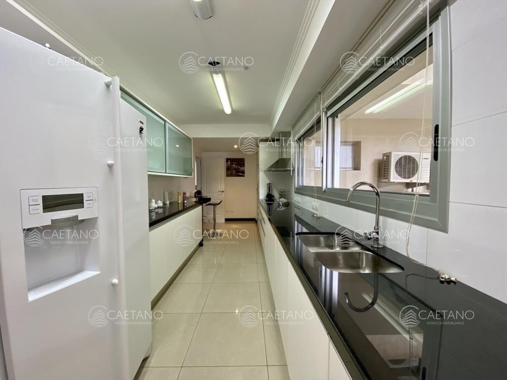 Alquiler anual y temporal apartamento 3 dormitorios playa b