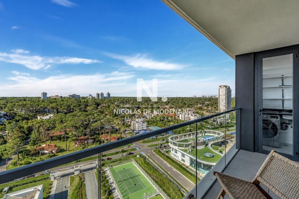 En venta apartamento de 2 dormitorios frente al -