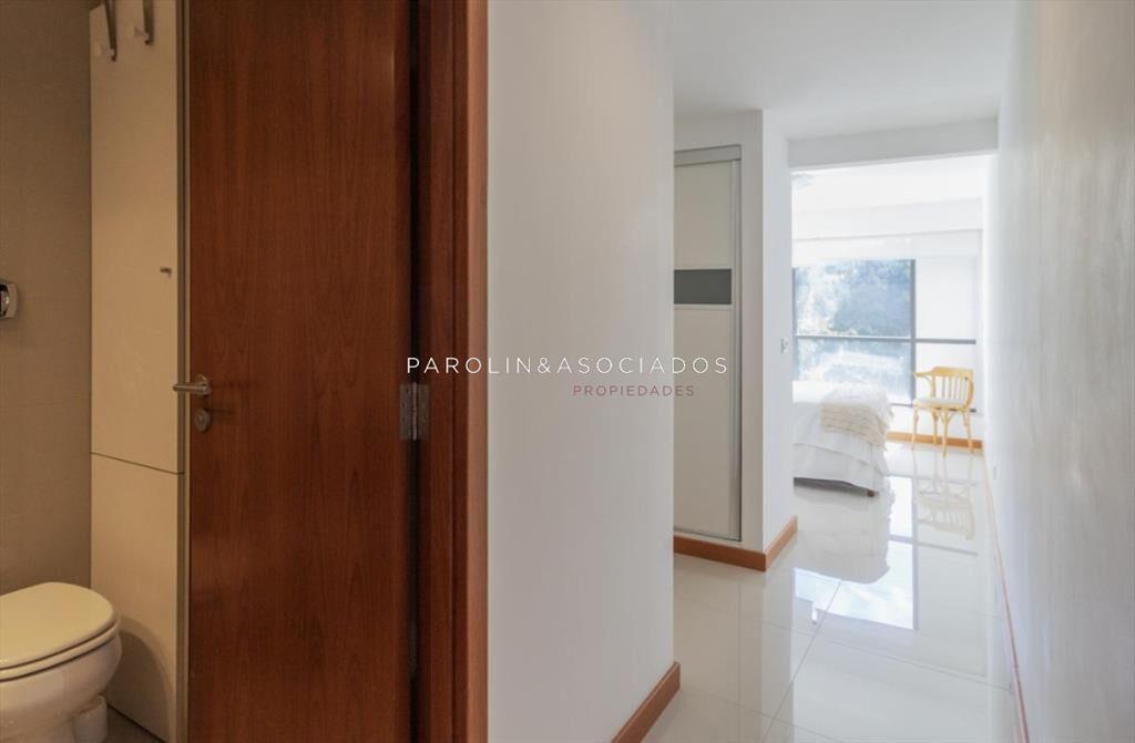 Departamento en venta de 3 Dormitorios en Blue