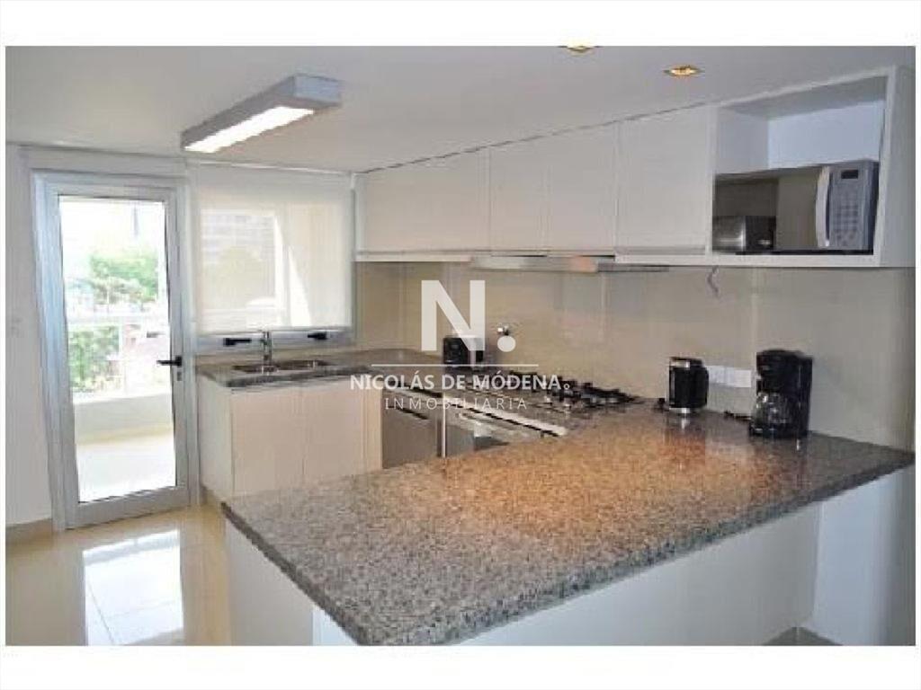 Venta Apartamento de 3 dormitorios en Playa Punta
