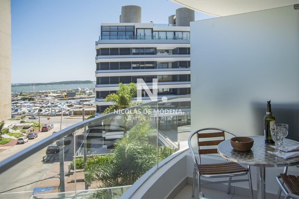 Departamento con agradable vista a los de Punta