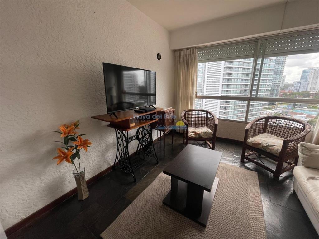 Departamento en venta en Brava - Punta del Este 1