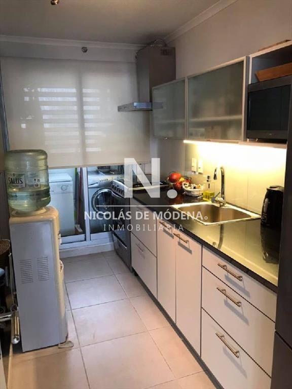Vende apartamento de 2 dormitorios en Punta del
