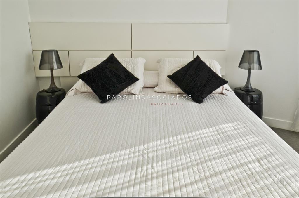 En venta apartamento iluminado de 1 dormitorio y