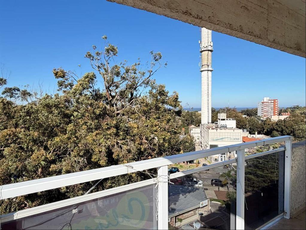 Venta - Apartamento - 2 dormitorios - 2 baños -Atlántida