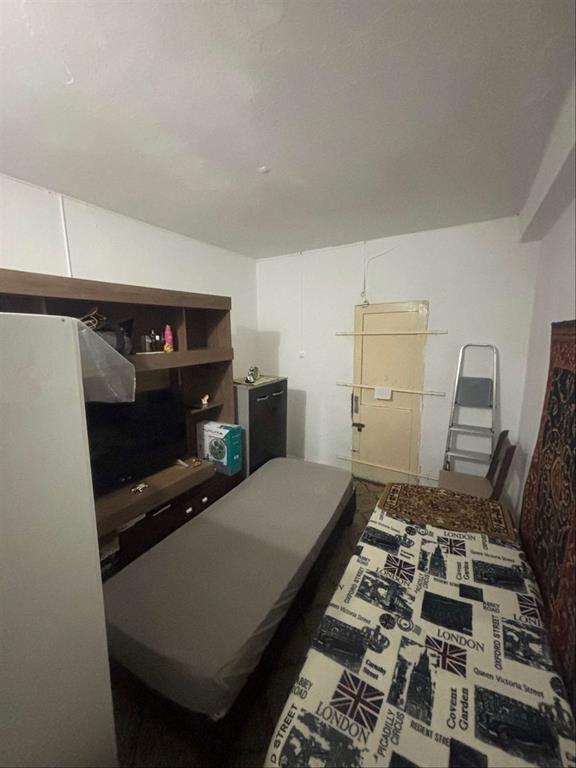 Casa en Venta. Unidad de PH. al frente.