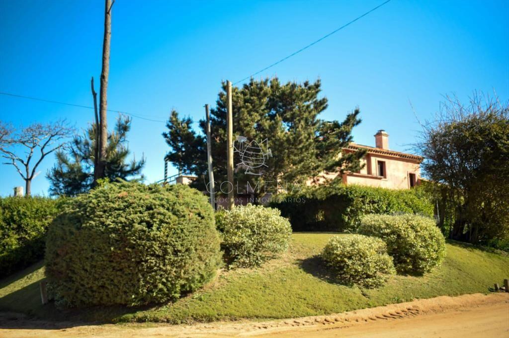 Casa en Montoya de 5 dormitorios