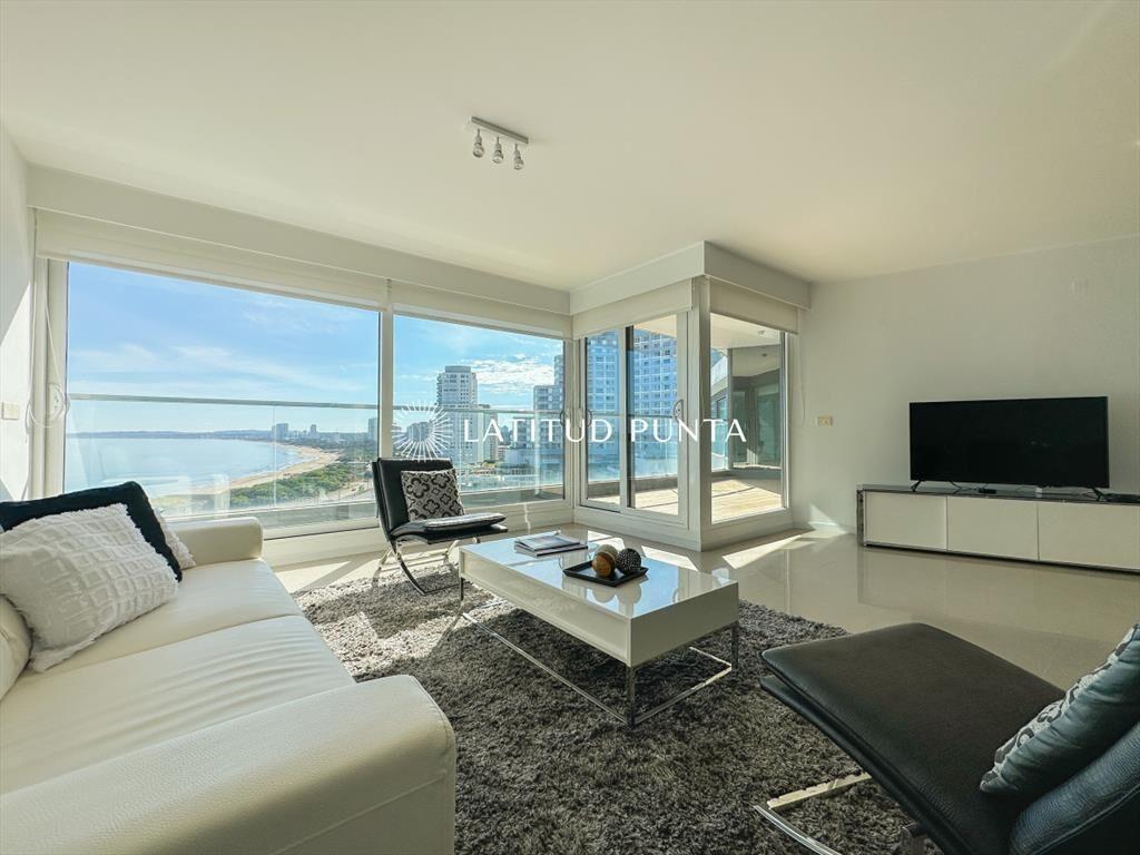 Apartamento en Mansa, 3 suites con vista al mar