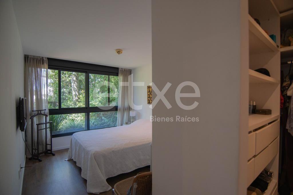 Apartamento planta baja Venta Jardines de Carrasco...