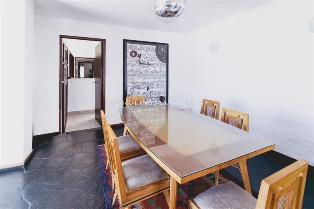 Casa en venta de 6 dormitorios en Penisula, Punta del Este.