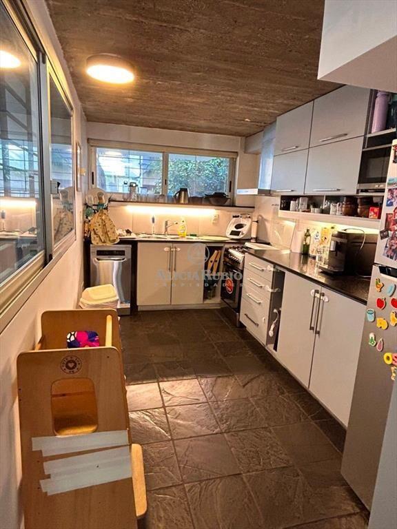 LUIS DE LA TORRE ESQ SARMIENTO. P.UNICO! 3-4 DORM + 4 BA...