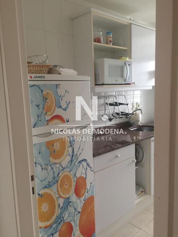 Apartamento de 2 dormitorios en Torre Amadeus con