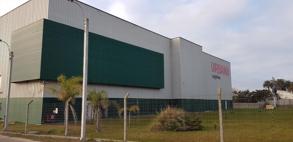 Alquiler depósito en centro logístico sobre Camino bajo la