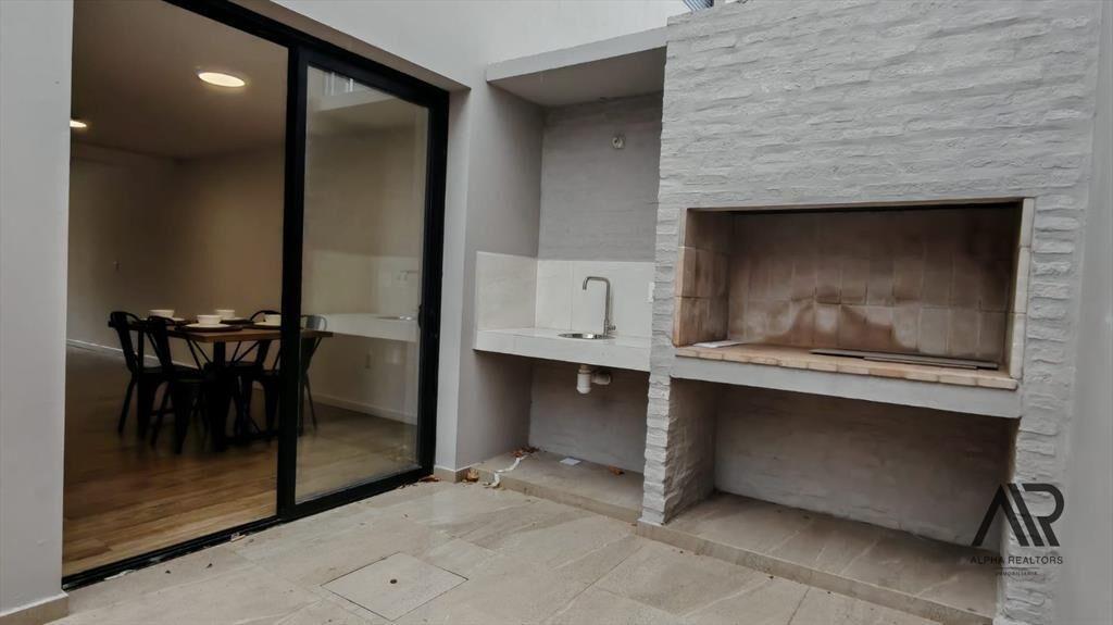 Apartamento en venta de 3 dormitorios c/ cochera en Braz...