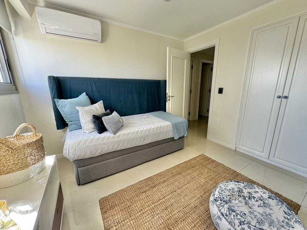 APARTAMENTO EN ALQUILER EDIFICIO IMPERIALE