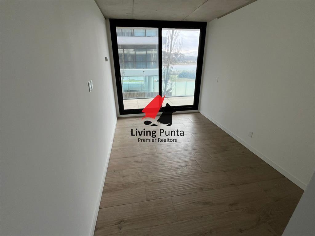 Departamento de 2 dormitorios con 2 baños en venta, gran t